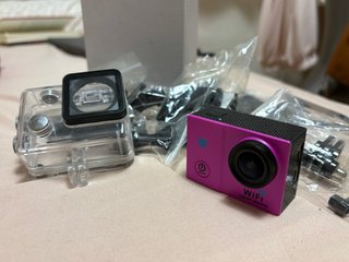 Cámara Acción HD 1080p WiFi + Accesorios