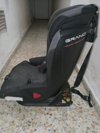 Silla coche infantil gris