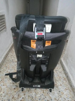 Silla coche infantil gris
