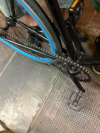 Fixie Negra Ruedas Azules