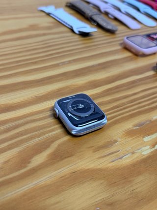 Apple Watch Series 5 Plata y Blanco