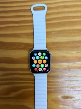 Apple Watch Series 5 Plata y Blanco