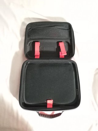 Maletín Nintendo Switch Rojo