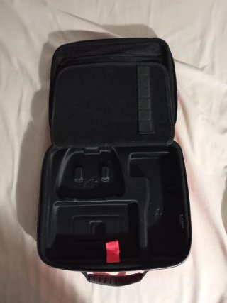 Maletín Nintendo Switch Rojo