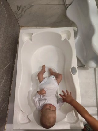 Bañera bebé con adaptador anatómico