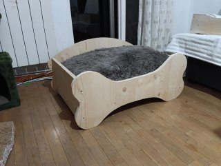 Cama para perro/gato de madera y cojín