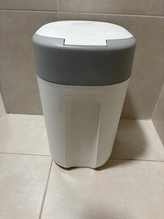 Contenedor de pañales Tommee Tippee