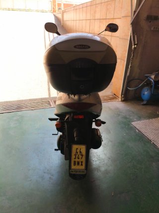 Suzuki 50cc Scooter Plata
