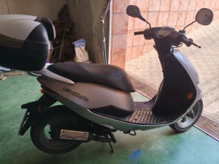 Suzuki 50cc Scooter Plata