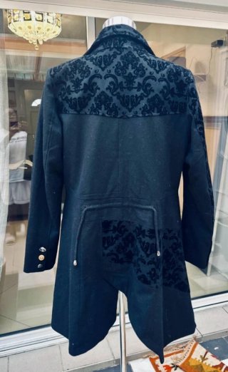 Chaqueta Brocada Elegante Unisex Negra Roja