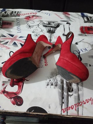 Complementos Flamenca: Zapatos, Abanico y Flor