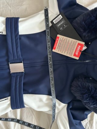 Chaqueta de esquí Oysho azul y blanca Talla S
