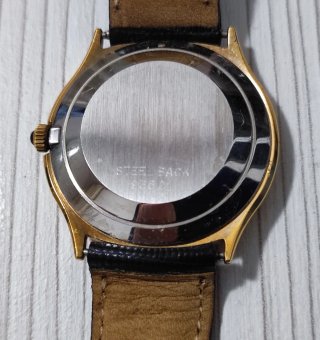 Emile Pequignet Reloj Oro Negro Cuarzo Suizo