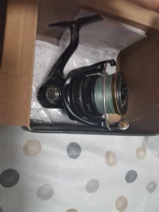 Carrete pesca Shimano Sustain 2500