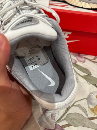 Nike P-6000 Gris/Blanco Talla 42