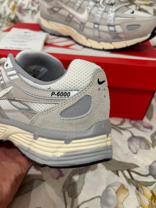 Nike P-6000 Gris/Blanco Talla 42