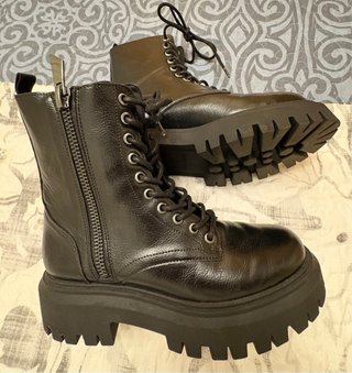 Botas Stradivarius negras
