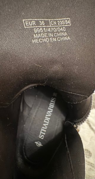 Botas Stradivarius negras