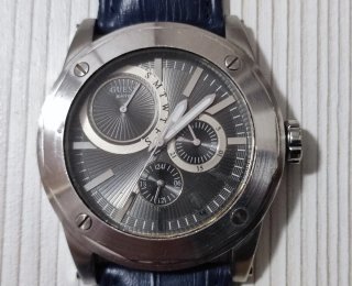 Reloj Guess Plateado y Azul
