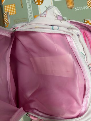 Mochila Almudena Cid Rosa y Blanca