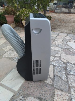 Aire Acondicionado Portátil Bosch 2300W