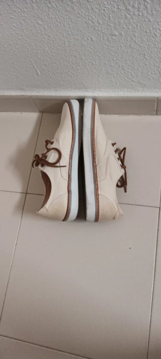 Zapatillas s.Oliver blancas y marrones