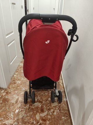 Carrito Joie Mirus Negro y Rojo