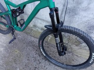 Bicicleta doble suspensión Focus 6.8