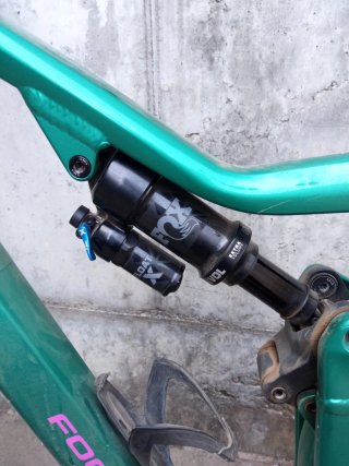 Bicicleta doble suspensión Focus 6.8