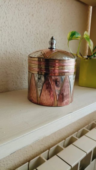 Caja árabe vintage metal dorada y plateada
