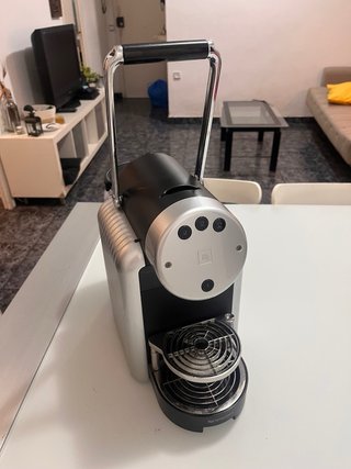 Cafetera Nespresso Zenius Profesional
