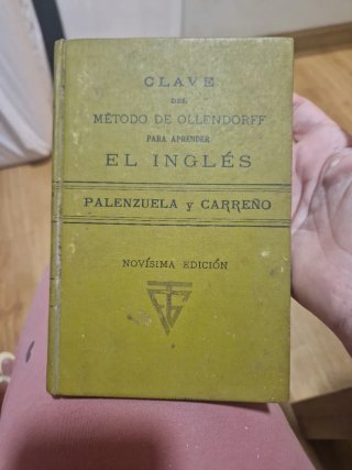 Libro antiguo escolar