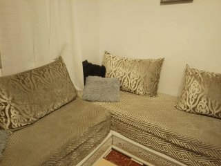 Sofá Marroquí Beige y Dorado