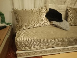Sofá Marroquí Beige y Dorado
