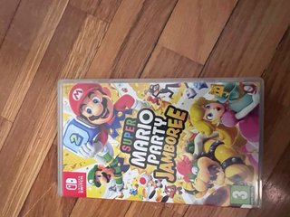 Nintendo Switch casi nueva + Juego Mario Party