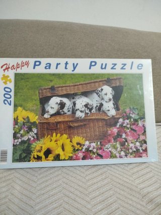 Puzzle 200 piezas cachorros dálmatas ,