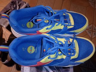 Zapatillas Crivit Azul y Amarillo Talla 43