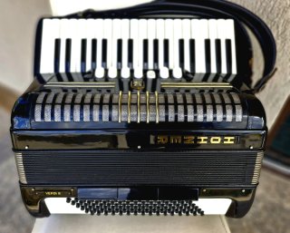 Acordeón Hohner Verdi II