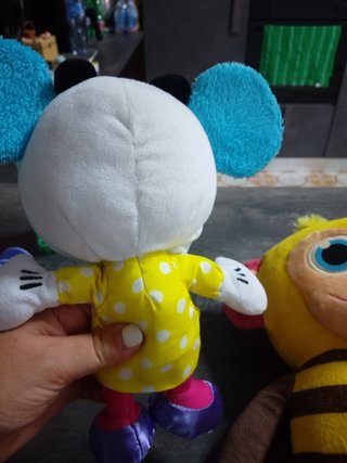 Peluche scimmia e ape