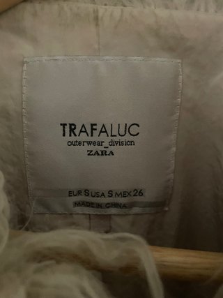 Chaqueta pelo Zara beige