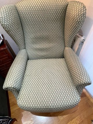 Butaca sillón salón tela beige y verde