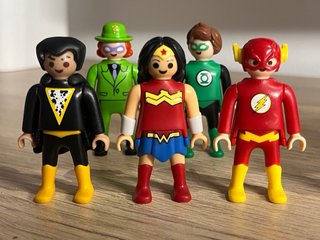 Playmobil DC Comics Kinder Sorpresa