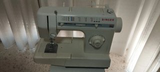 Máquina de coser Singer C4822.