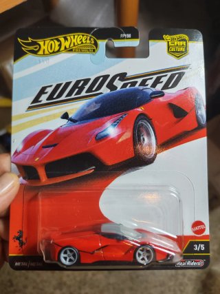 Hot Wheels Premium Euro Speed Ferrari