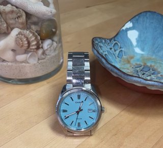 Reloj Casio Azul y Plateado
