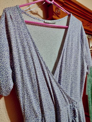 Vestido Pull&Bear floral talla L