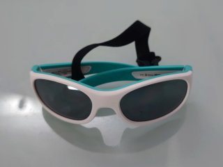Gafas de sol infantiles con cinta