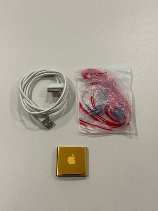 iPod Nano 16GB 6ta Gen A1366 Dorado