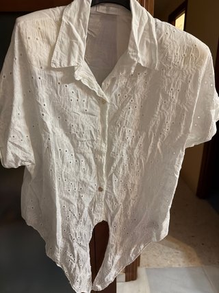 Camisa blanca mujer calada