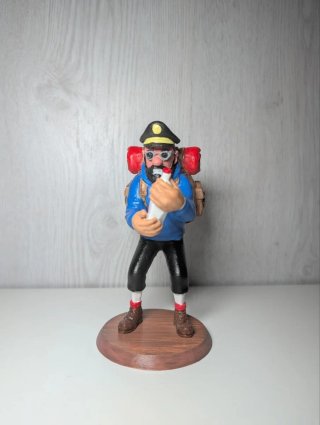 Capitán Haddock Tintín con botella